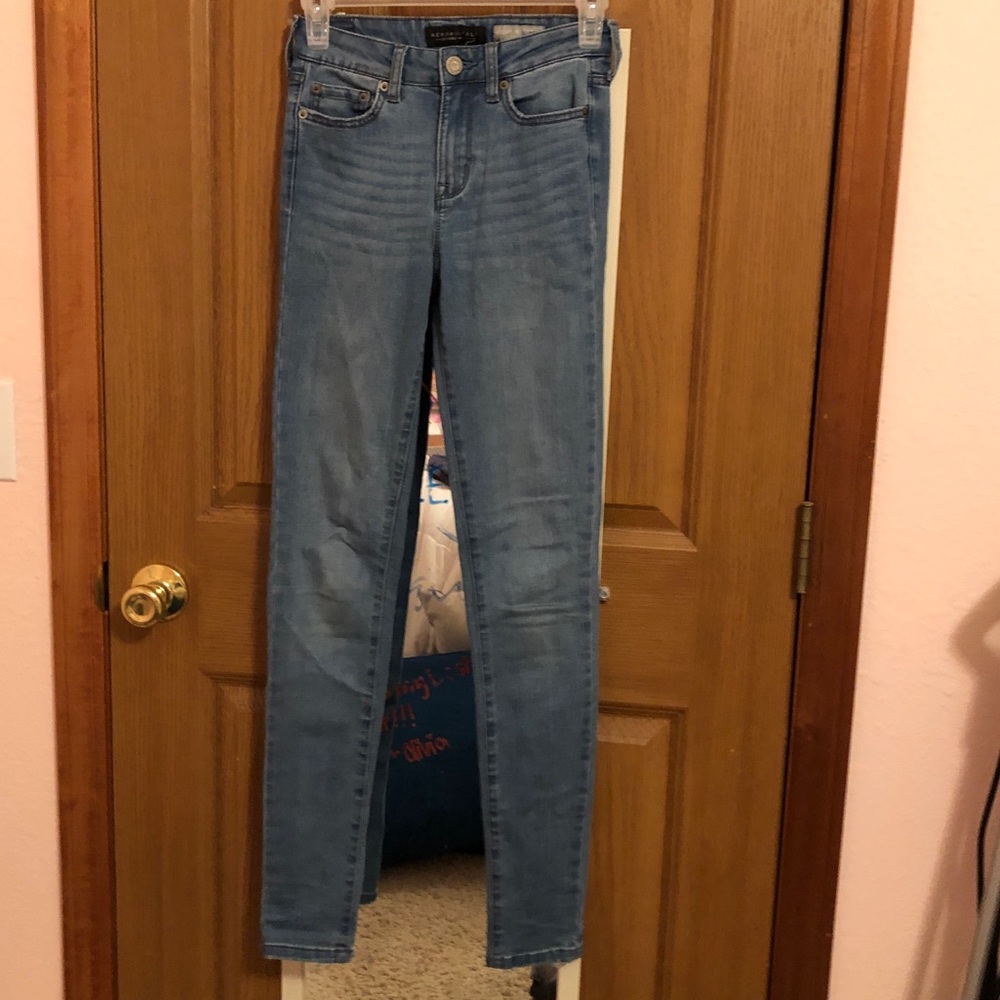 Aeropostale High Waisted Light Wash Skinny Jegging